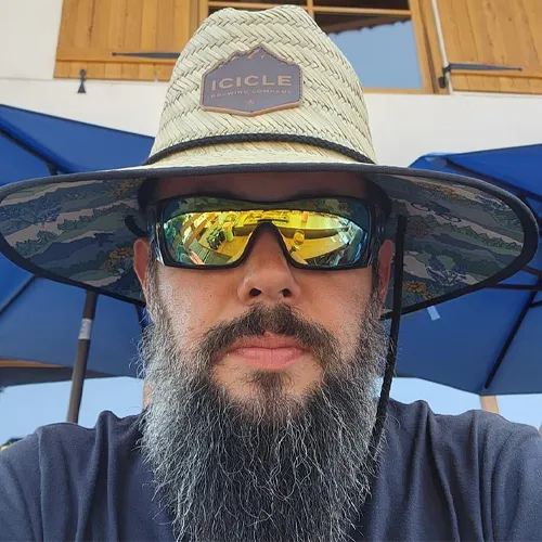 BEEG — Mystic Sound & Lighting DJ